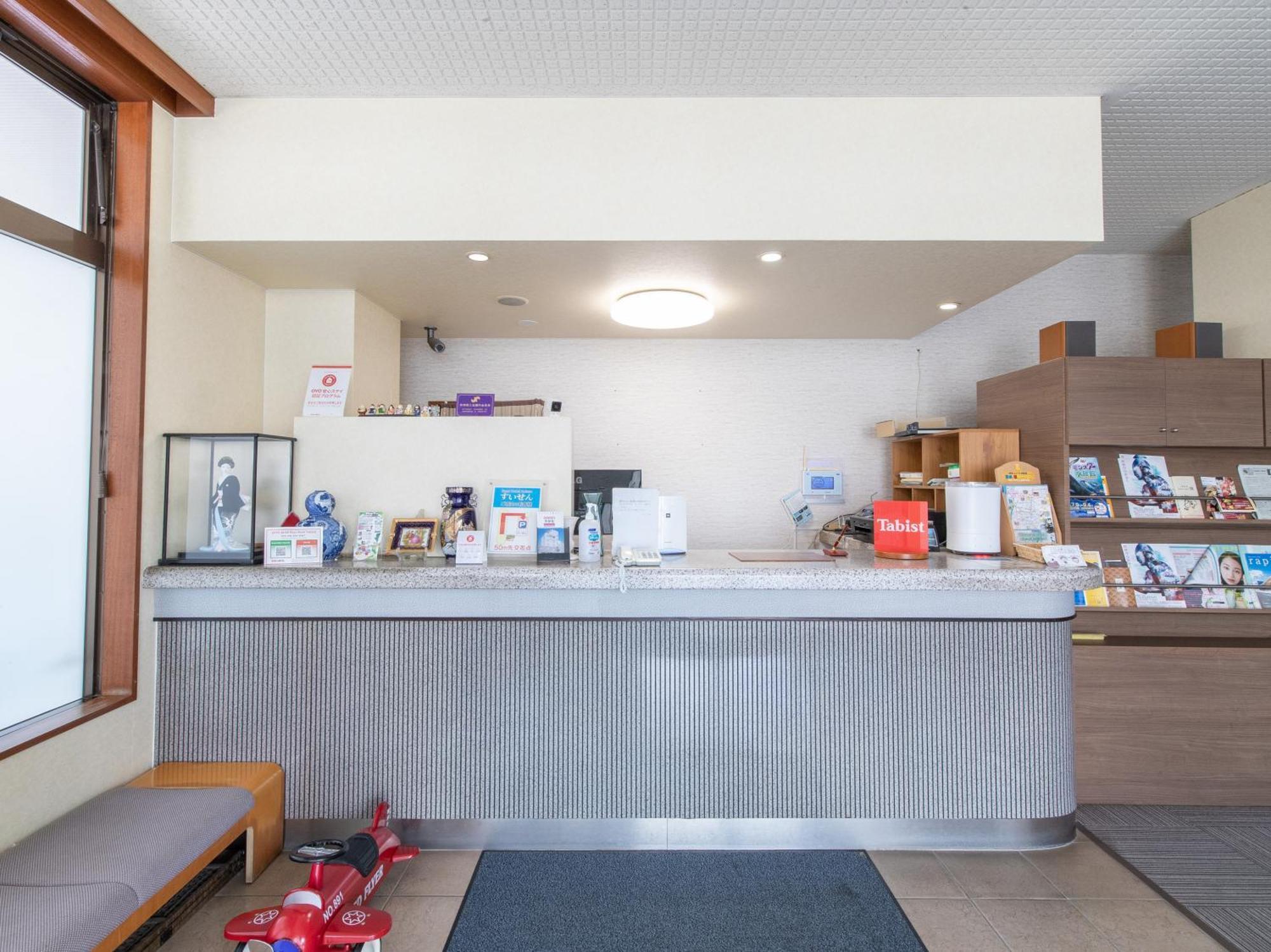 Tabist Rays Hotel Yakata Миядзаки Екстериор снимка
