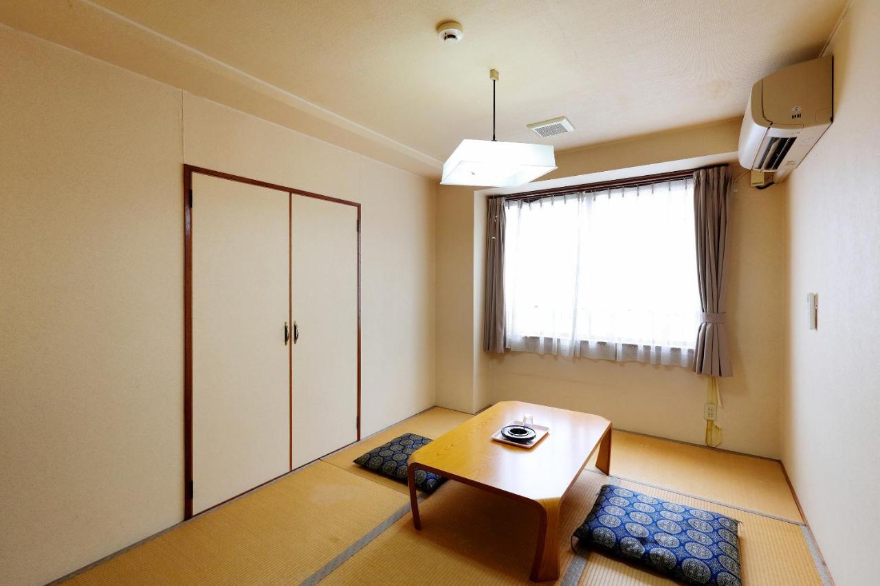 Tabist Rays Hotel Yakata Миядзаки Екстериор снимка